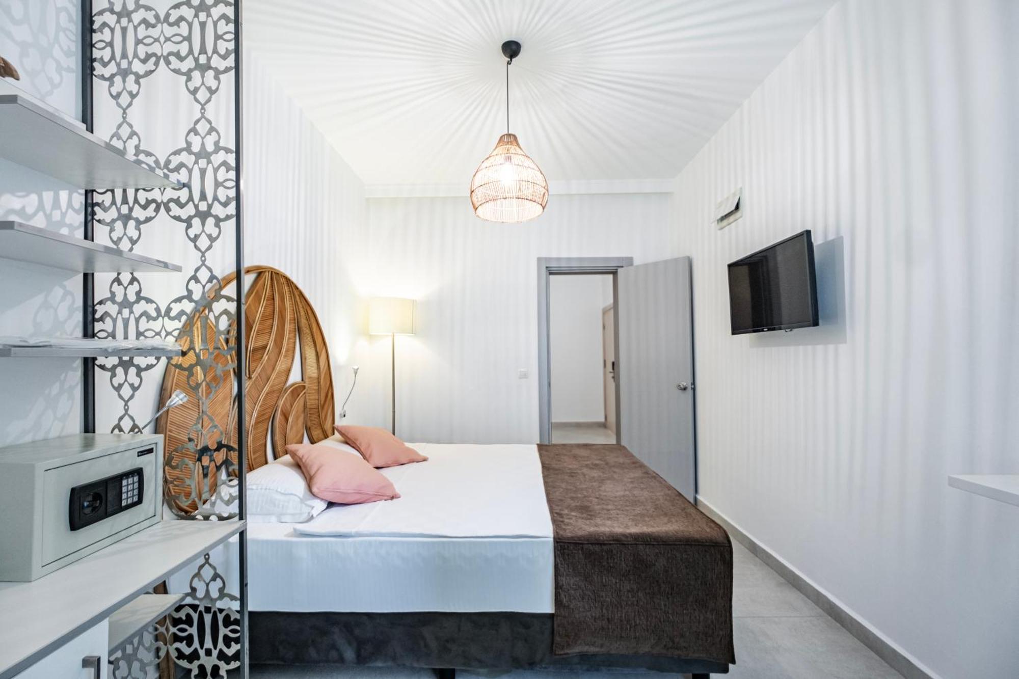 Babana Hotel Голтуркбуку Екстериор снимка